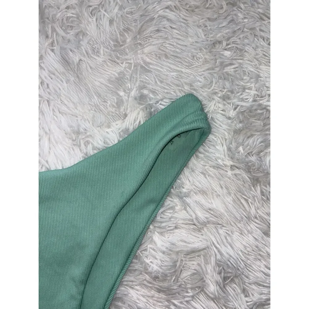 Shein Women’s XL Mint Green Ribbed Bikini Bottom. Grt. Shape, Cute